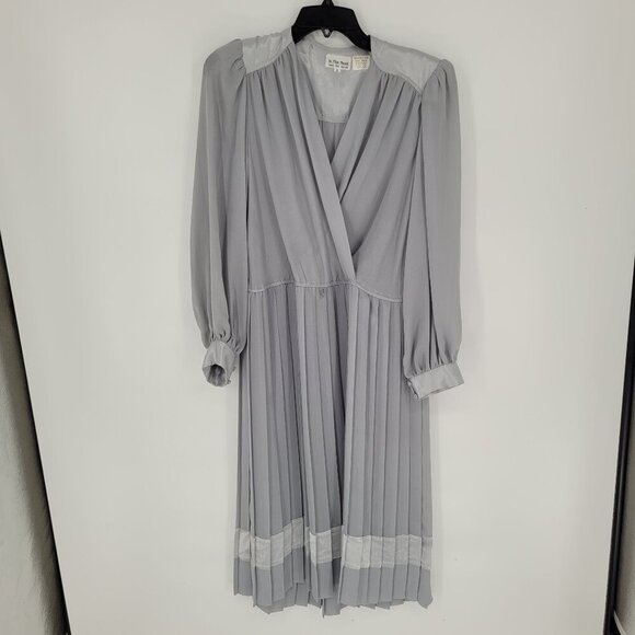 In the Mood womens 8 Vintage gray long sleeve pleated skirt dress chiffon trim - Picture 9 of 9